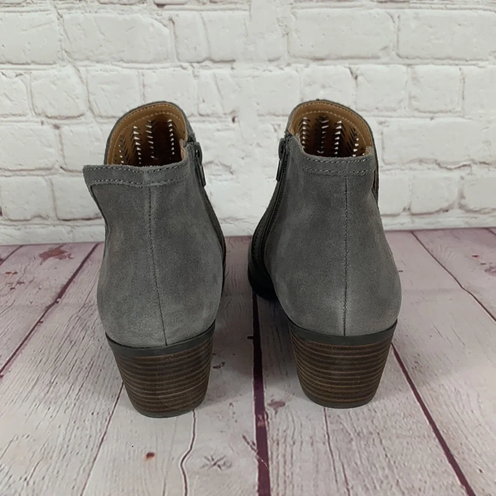 LUCKY Brand LK-Bahrie Titanium Oiled Suede Shootie Wide Width Size 9.5
